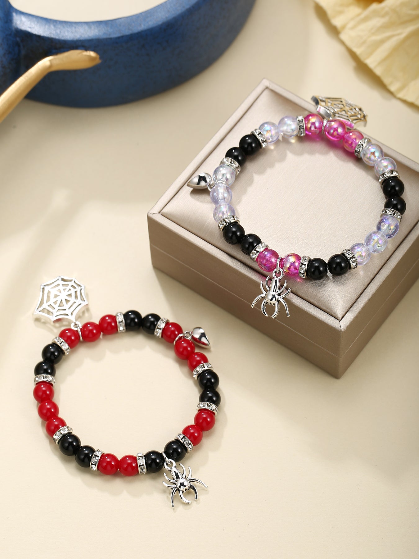 2Pcs Fashionable Beads Bracelets with Spider Charm Lover Bracelets Friendship Bracelets